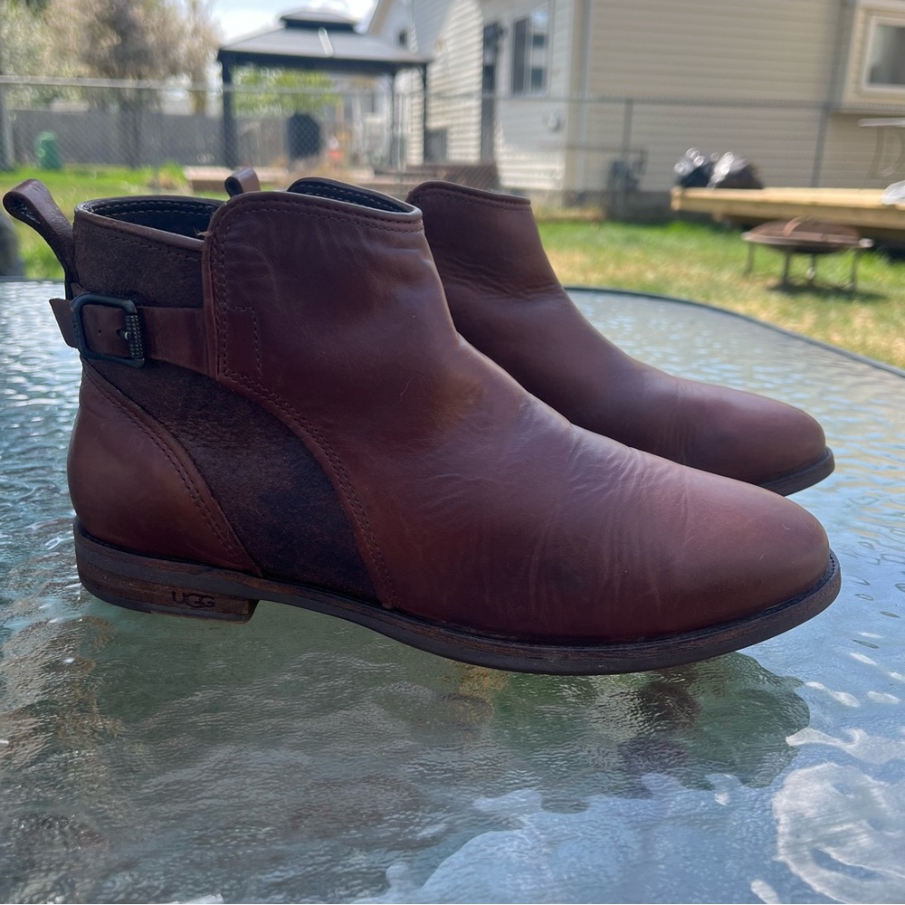 UGG Women's Demi Leather Flat Ankle Boots - Chestnut